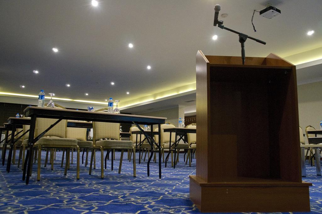 Asrin Park Hotel & Spa Convention Center Ankara Esterno foto